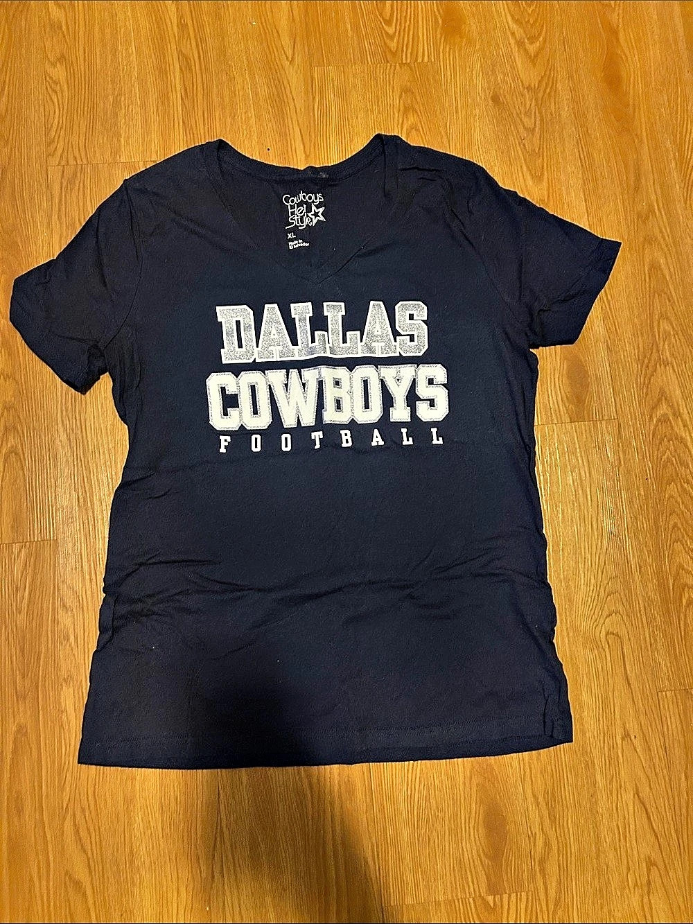 Dallas Cowboys Football Graphic Tee in Black